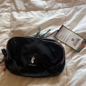 Cotopaxi Black Belt Bag